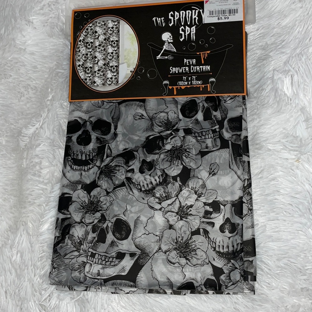 💀 Skull floral print shower curtain PEVR material